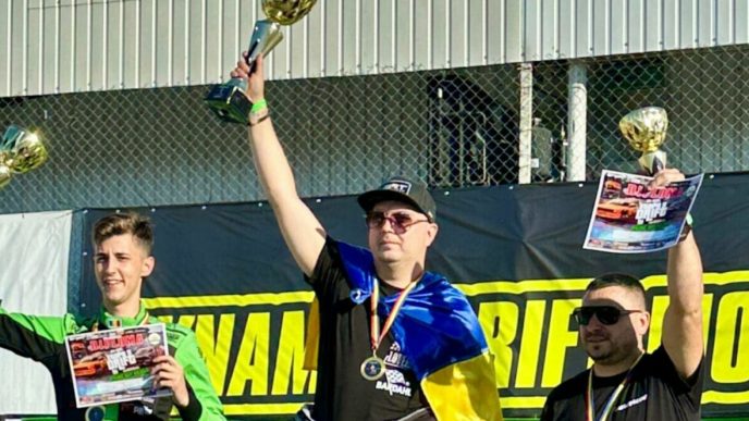 show-la-campionatul-dynamic-drift-moldova.-finala-a-avut-nevoie-de-un-one-more-time