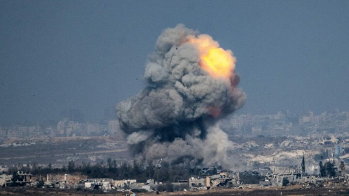 raid-israelian-asupra-cisiordaniei,-unde-se-afla-sediul-autoritatii-palestiniene:-zeci-de-raniti