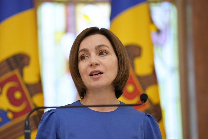 republica-moldova-marcheaza-34-de-ani-de-independenta.-macron,-merz-si-tusk-alaturi-de-maia-sandu