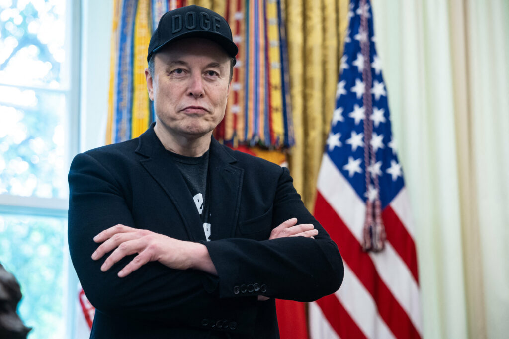 elon-musk-cere-respingerea-procesului-intentat-de-sec
