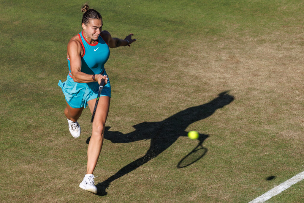 us-open-sabalenka-se-califica-in-sferturile-de-finala.-victoria-cu-numarul-98-intr-un-grand-slam