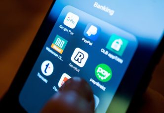 revolut-ajunge-la-o-evaluare-record-de-75-miliarde-de-dolari