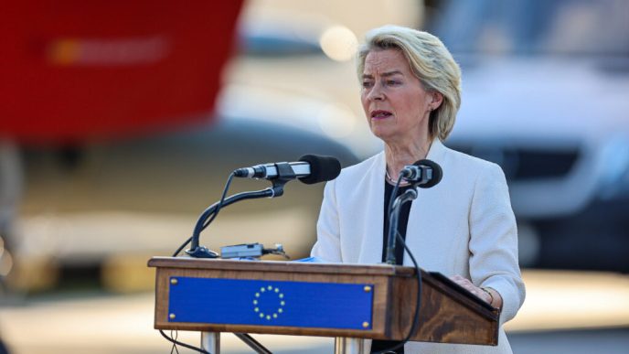 gandul:-atacul-rusesc-asupra-avionului-ursulei-von-der-leyen,-poveste-de-presa?
