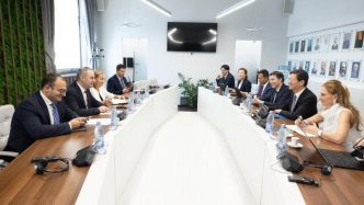 economia-reala-–-sperietoarea-fmi-este-la-bucuresti