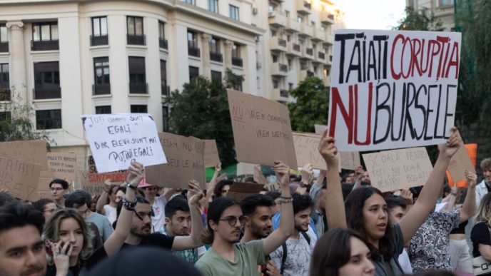 anosr:-studentii-anunta-proteste-in-toate-centrele-universitare-din-tara