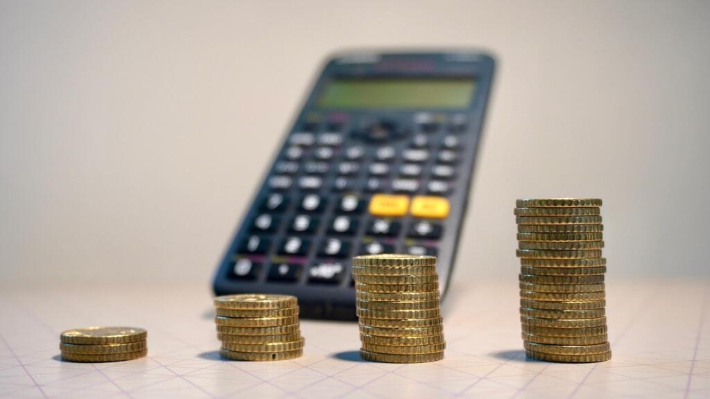 economia-reala-–-cocoasa-preturilor-si-economia-care-schioapata