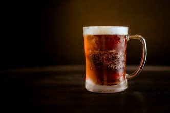 sase-tari-din-ue-propun-restrictii-la-vanzarea-si-consumul-de-alcool
