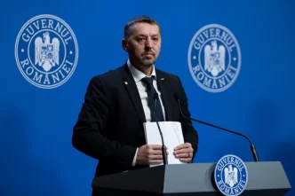 ministerul-educatiei:-98,6%-dintre-profesorii-titulari-raman-in-aceleasi-scoli
