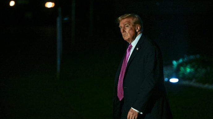 donald-trump-incepe-a-doua-vizita-de-stat-in-marea-britanie