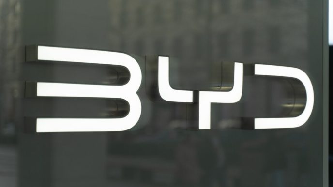 gigantul-chinez-byd-e-pregatit-daca-sua-ii-interzice-accesul-la-cipurile-nvidia