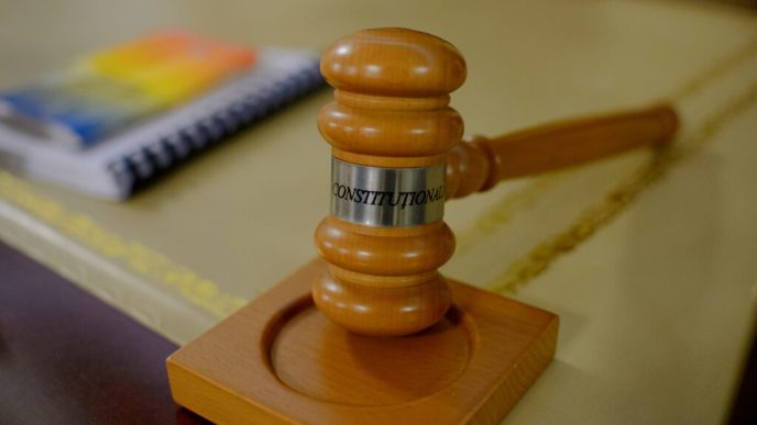 ccr-judeca-miercuri-sesizarea-iccj-cu-privire-la-legea-care-modifica-regimul-pensiilor