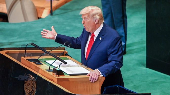 trump-le-cere-tarilor-europene-sa-opreasca-importurile-de-energie-din-rusia-/finanteaza-razboiul