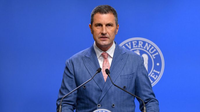 tanczos-barna:-criza-bugetara-se-poate-transforma-intr-o-problema-daca-nu-taiem-cheltuielile