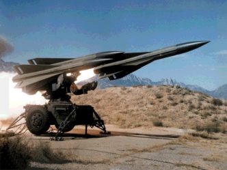 israelul-spune-ca-a-bombardat-o-unitate-de-productie-a-rachetelor-de-precizie-in-liban