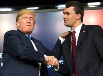trump-ii-acorda-postum-medalia-prezidentiala-a-libertatii-activistului-conservator-charlie-kirk