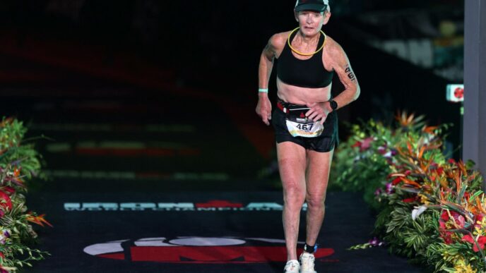 moment-istoric:-o-femeie-a-terminat-ironman-la-80-de-ani!