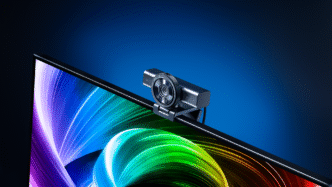 razer-kiyo-v2-aduce-4k-si-functii-ai-pentru-streameri-si-creatori-de-continut