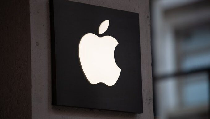 actiunile-apple-au-crescut-cu-3%,-atingand-un-maxim-istoric