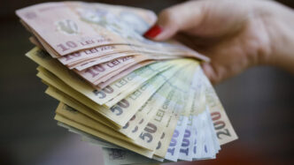 economia-reala-–-bani-pentru-un-trai-decent.-de-cine-depinde?-de-stat,-de-angajator-sau-de-salariat?