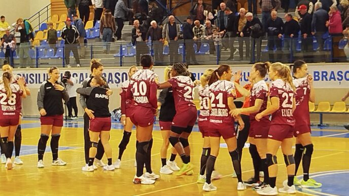 rapidul-s-a-trezit-la-brasov!-corona,-invinsa-dupa-6-victorii-la-rand-in-liga-florilor