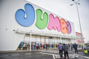 jumbo-cumpara-malluri-pe-banda-rulanta.-care-este-noua-achizitie
