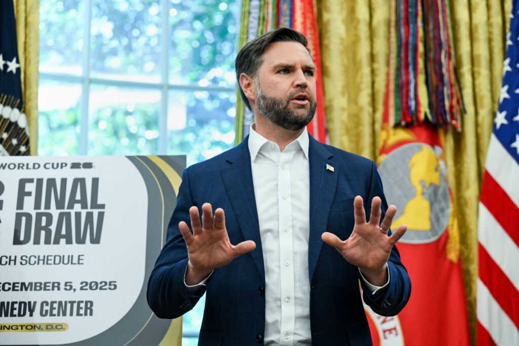 jd.-vance-sustine-ca-testarea-arsenalului-nuclear-este-necesara-pentru-securitatea-nationala