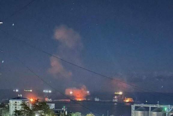 o-drona-ucraineana-loveste-un-terminal-petrolier-si-un-tanc-de-titei-in-regiunea-rusa-krasnodar