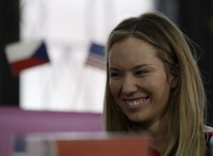 vedeta-wta-a-declansat-isteria-cu-anuntul-ei-de-pe-o-aplicatie-de-dating