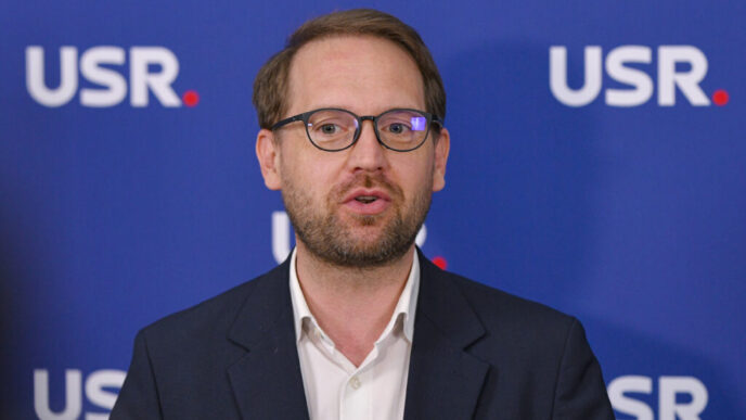 fritz:-romania-s-a-comportat-ca-la-carte-in-privinta-comunicarii-retragerii-trupelor-americane