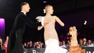 rutina-plina-de-sacrificii-a-romanului-care-a-ajuns-campion-mondial-la-dans-sportiv