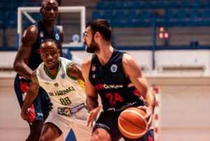 csm-oradea-bifeaza-o-cifra-fabuloasa-in-baschetul-masculin!-victorie-dramatica-in-cipru