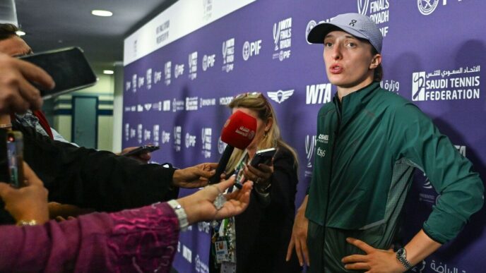 iga-swiatek-nu-renunta-la-aroganta-nici-dupa-ce-a-fost-eliminata-de-la-turneul-campioanelor