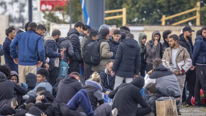 italia,-spania,-grecia-si-cipru-vor-primi-sprijin-pentru-relocarea-migrantilor