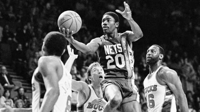 doliu-in-lumea-baschetului!-a-murit-primul-jucator-suspendat-pe-viata-din-nba