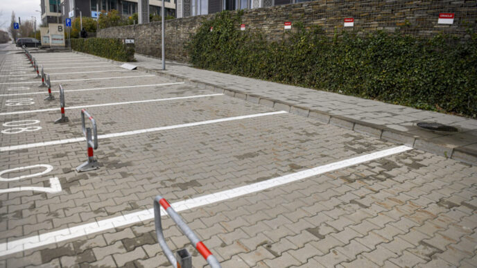 un-candidat-la-primaria-capitalei-propune-o-taxa-universala-de-1-leu-pentru-parcare