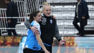 csm-bucuresti,-victorie-in-champions-league-cu-sola.-tigroaicele-au-avut-si-10-goluri-diferenta