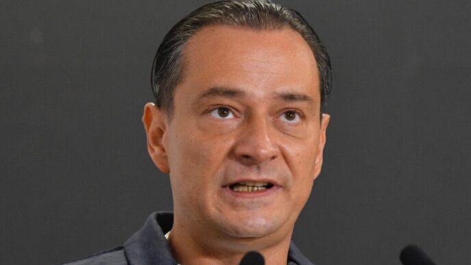 daniel-baluta,-despre-demiterea-lui-ludovic-orban:-o-orchestra-are-un-singur-dirijor