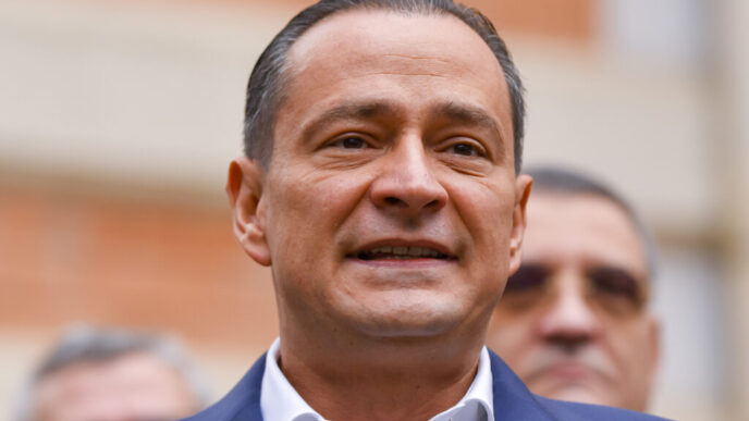 daniel-baluta:-marii-dezvoltatori-sa-ofere-o-parte-din-locuinte-pentru-componenta-sociala