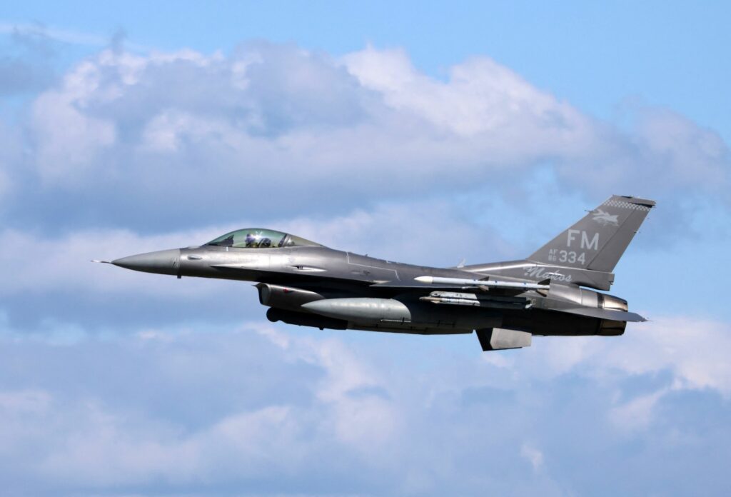 zborurile-deasupra-venezuelei-devin-riscante-pe-fondul-tensiunilor-cu-sua