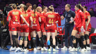 romania-–-japonia-31-27,-la-cm-de-handbal-feminin
