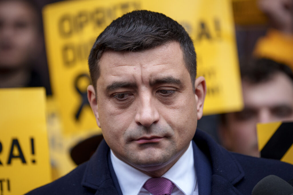 congresul-national-aur-la-alba-iulia:-george-simion,-singurul-candidat-pentru-un-nou-mandat