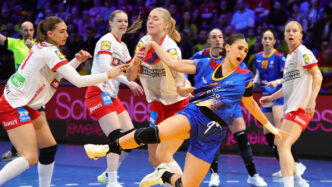 romania-–-danemarca-31-39,-la-cm-de-handbal-feminin