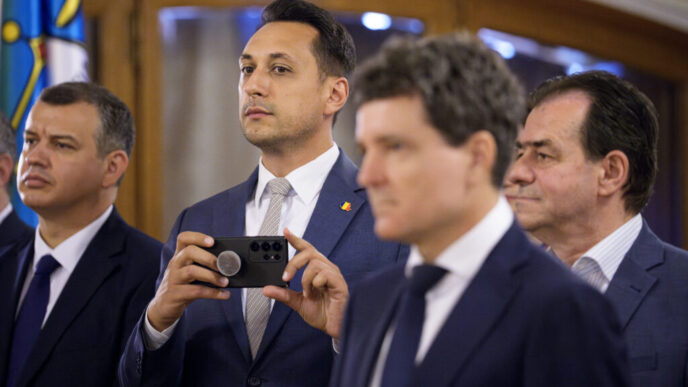 vlad-gheorghe-se-retrage-din-cursa-pentru-primaria-bucuresti.-iata-pe-cine-va-sustine