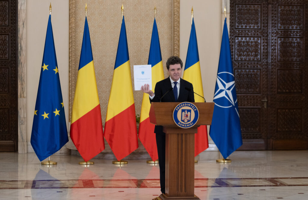 nicusor-dan-cere-reexaminarea-legii-privind-combaterea-extremismului:-romania-are-nevoie-atat-de-fermitate,-cat-si-de-echilibru