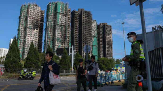 china-avertizeaza-publicatiile-straine-cu-privire-la-acoperirea-incendiului-din-hong-kong