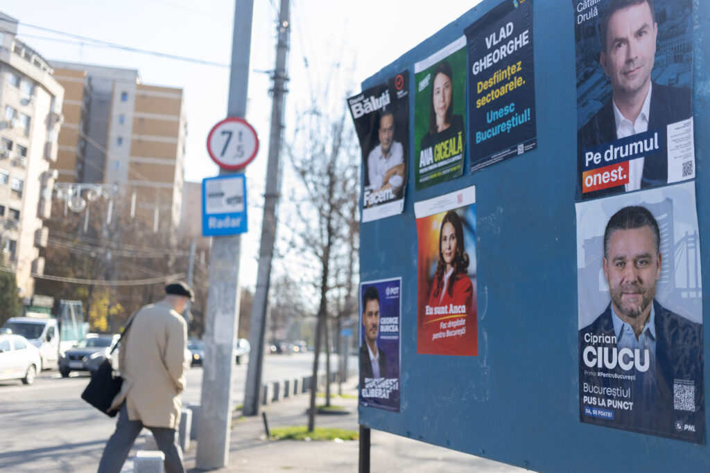 alegeri-primaria-bucuresti-2025-capitala-voteaza-astazi-primarul-general.-s-au-deschis-sectiile-de-votare