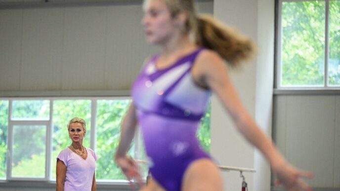 o-fosta-gimnasta-a-cameliei-voinea-lanseaza-acuzatii-grave:-mi-era-frica.-mi-a-zis-ca-ma-omoara