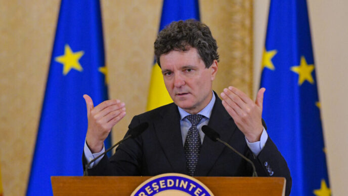 nicusor-dan-despre-legea-combaterii-extremismului:-in-orice-forma-imi-va-trimite-camera-deputatilor-proiectul,-eu-il-voi-promulga