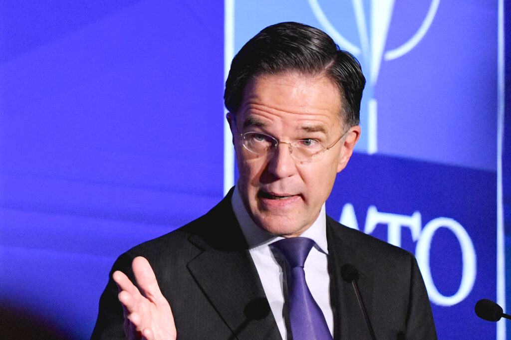 seful-nato-avertizeaza-europa:-pregatiti-va-pentru-un-razboi-ca-in-timpul-bunicilor-nostri