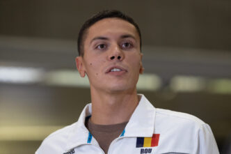 mesajul-lui-david-popovici-pentru-copiii-care-vor-sa-inoate-cu-el:-dau-mai-departe-din-visul-acesta